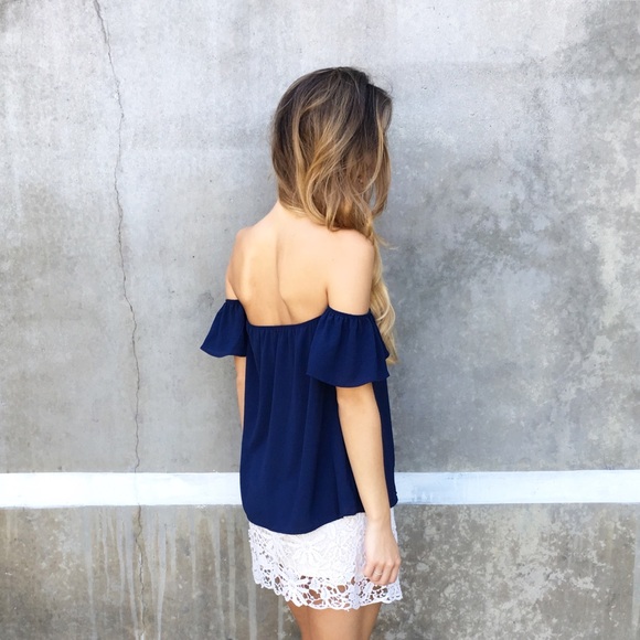 off the shoulder blouse - Picture 3 of 4