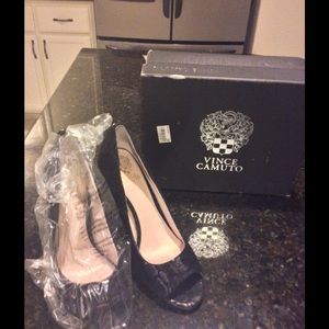 Vince Camuto Pumps