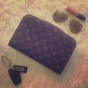 Authentic Louis Vuitton Orsay Clutch 👌🏼