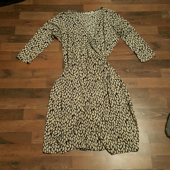 CATO Wrap style dress. Size L