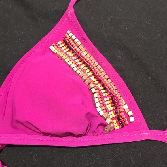 Red Carter bikini - Picture 3 of 4