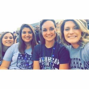 Meet your Posher, Alex