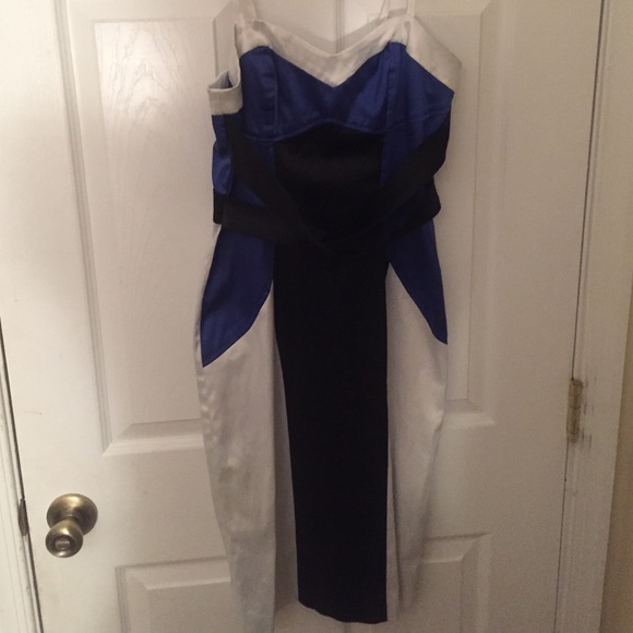 The perfect dress! Great for every occasion!