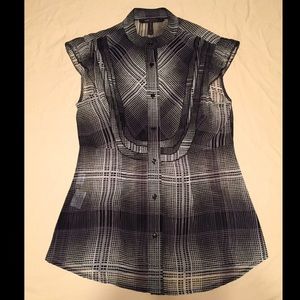 BCBG black & white top