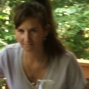 Meet your Posher, Emilie