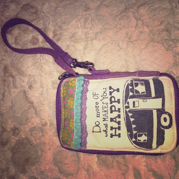 Do more of what makes you happy wristlet🙂