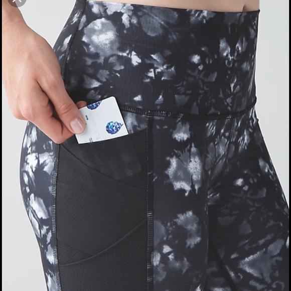 NWT❤️Lululemon❤️ Rise and Flow Pant - Picture 3 of 4