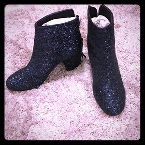 Gorgeous unique navy blue glitter disco boots!