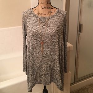 Lightweight tunic type sweater