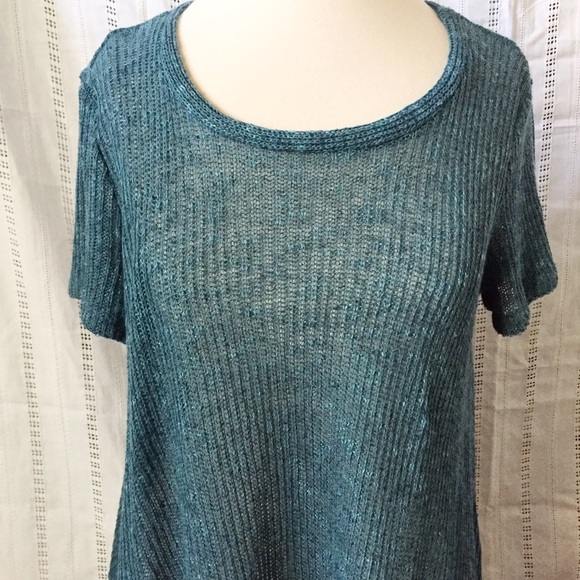 Lush Women’s Teal Blue Knit Short Sleeve Top size Medium - Picture 1 of 4