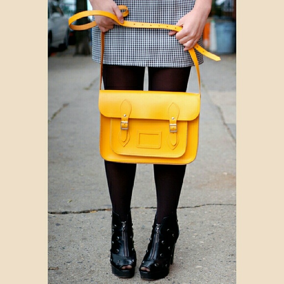 Cambridge Satchel 14" Yellow