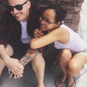 Meet your Posher, Dennis