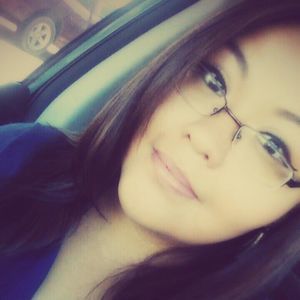 Meet your Posher, Vanessa