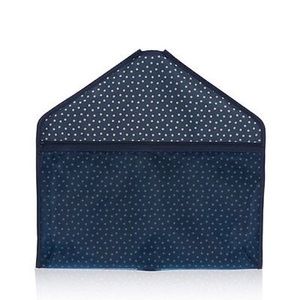 Hang it up pocket by Thirty One