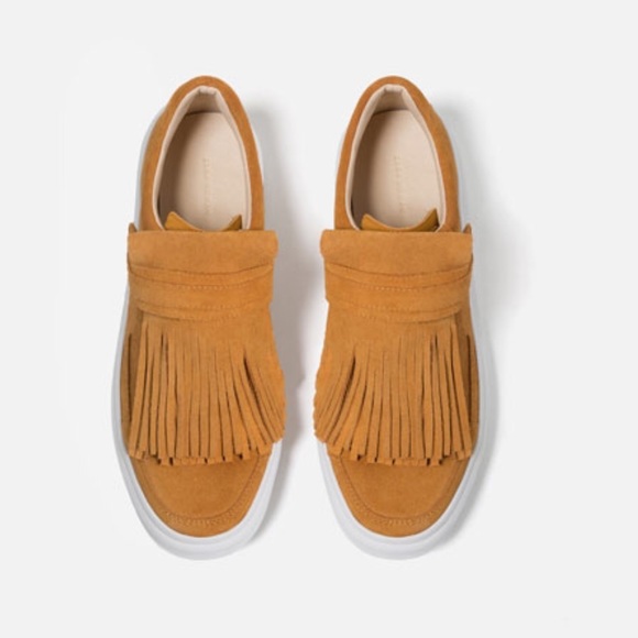 Zara shoes - Picture 2 of 3