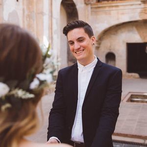 Meet your Posher, Clay