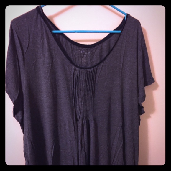 Gray top DKNY