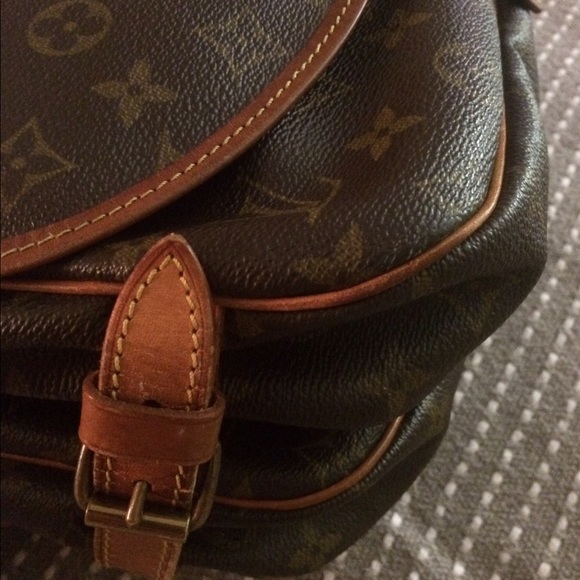 💯AUTHENTIC LV Saumur 30 euc - Picture 2 of 4