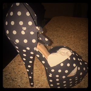 Retro Black and White Platform Polka Dot Heels