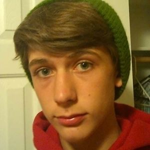 Meet your Posher, Kyle