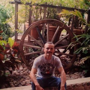 Meet your Posher, Manuel