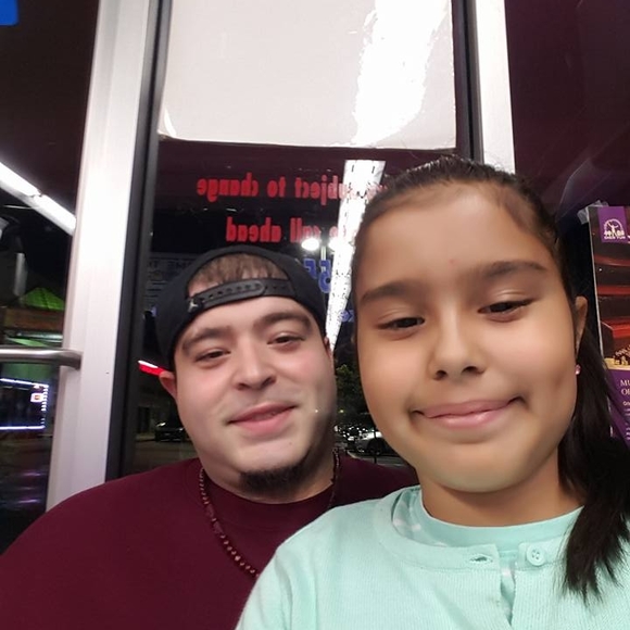 Meet your Posher, Lalo