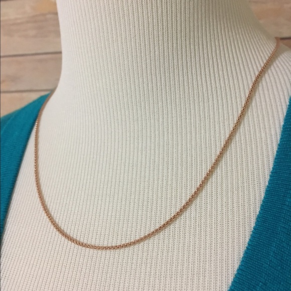 Rose gold pendant chain - Picture 2 of 4