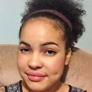 Meet your Posher, Julianna