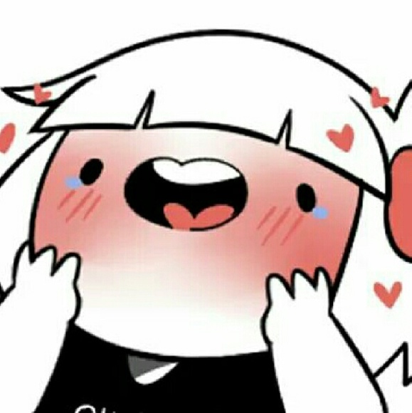 Meet your Posher, Emilee