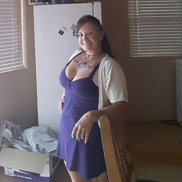 Meet your Posher, Bobbie - Picture 1 of 1