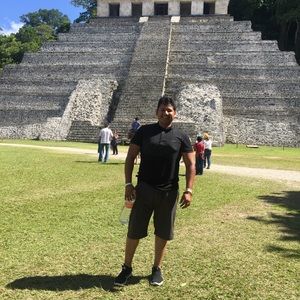 Meet your Posher, David