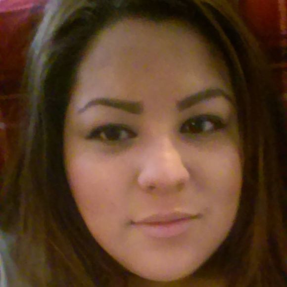 Meet your Posher, Francisca - Picture 1 of 1