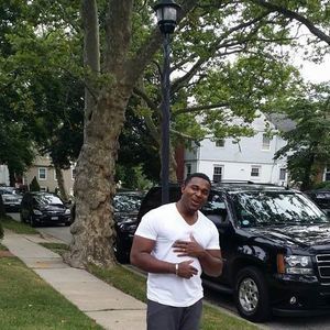 Meet your Posher, Emmanuel