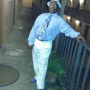 Meet your Posher, Thomas