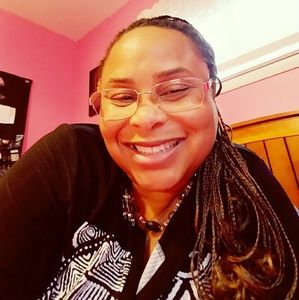 Meet your Posher, Cora