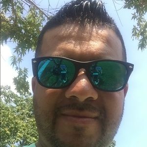 Meet your Posher, Jorge