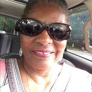 Meet your Posher, Ethel