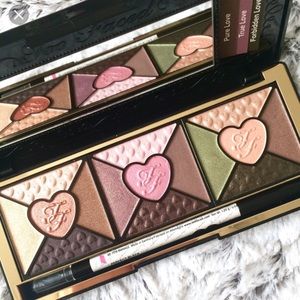 Too faced palette SOLD!