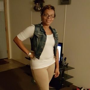 Meet your Posher, Stacie