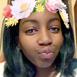 Meet your Posher, Kyra