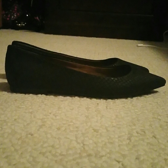Black flats