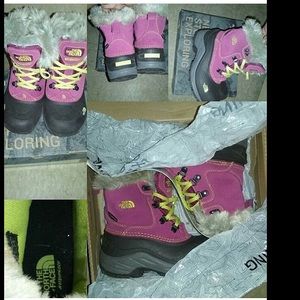 The North a Face Children snow boots