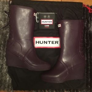 Purple water boot