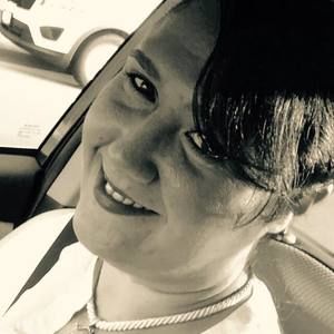 Meet your Posher, Derya