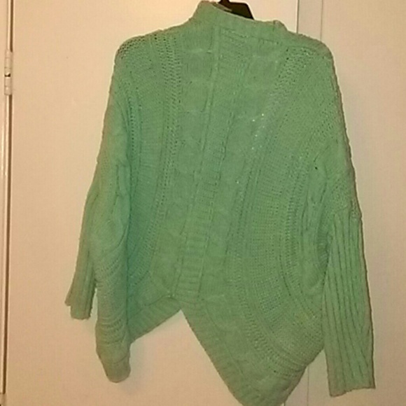 Sweater - Picture 2 of 2