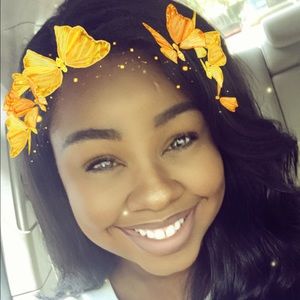 Meet your Posher, Raina