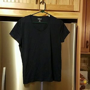 Woman's tee shirt