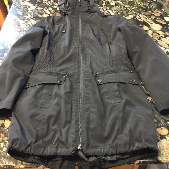 Women's Medium laundry by shelli segal jacket