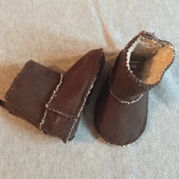 Baby gap booties