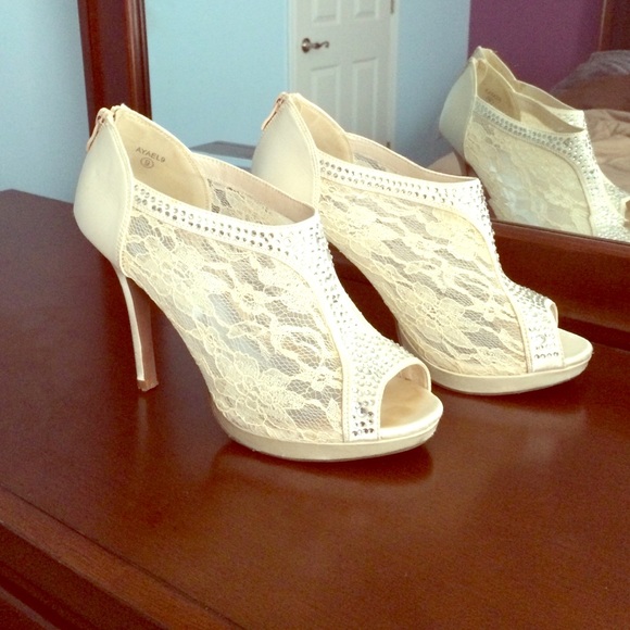 Shoes - Size 9 lace and rhinestone booties
